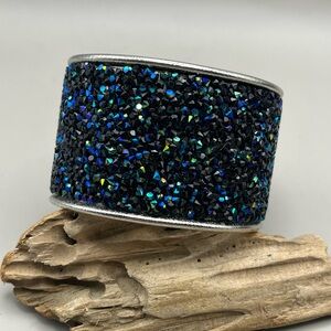 Elegant Black and Blue Crystal Bracelet